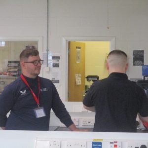 CashBack mentor providing one-to-one guidance to a participant transitioning back to the community.