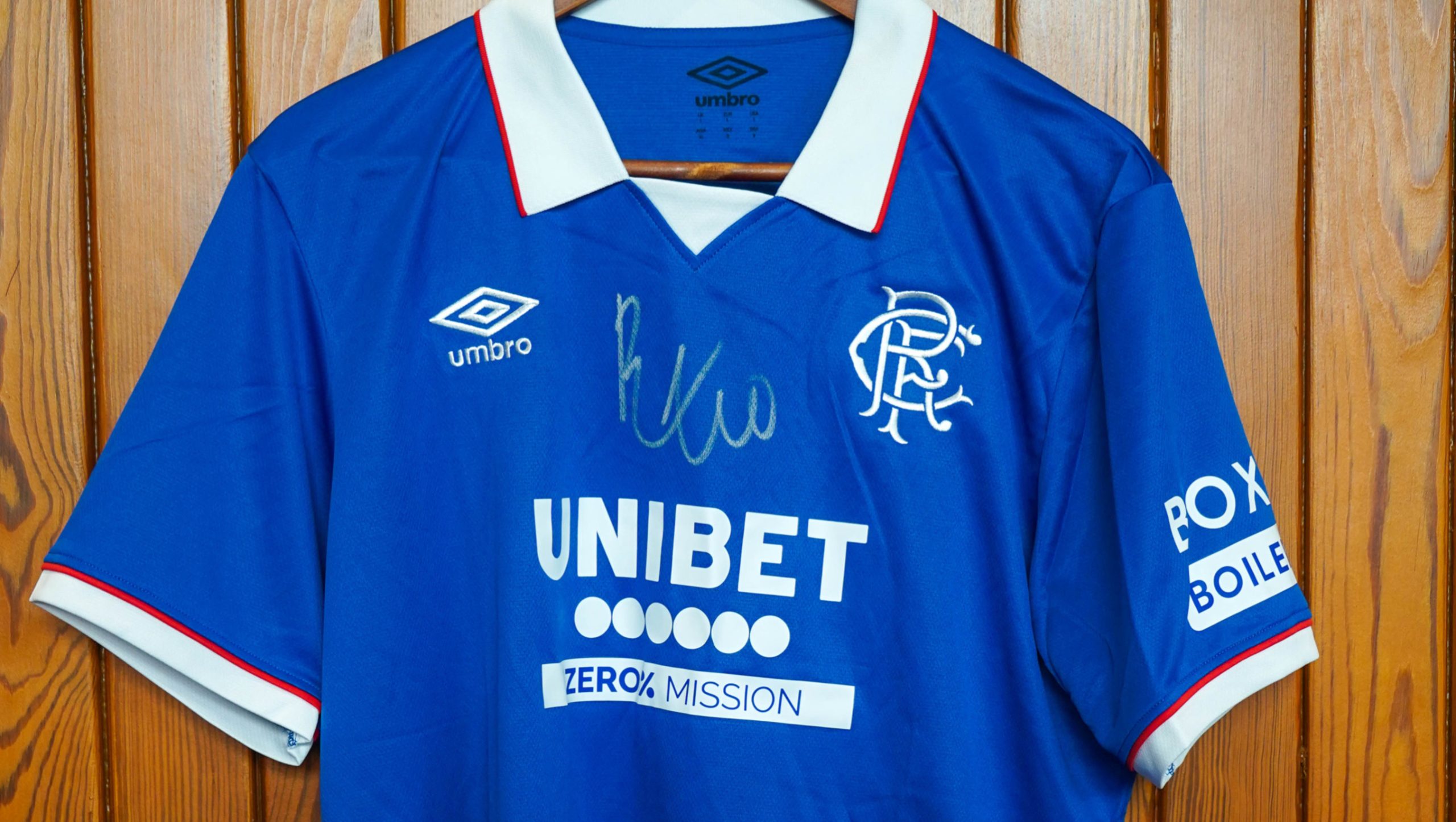 signed shirt
