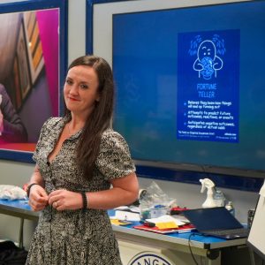 The Foundation's Trauma Counsellor, Jane McLean, delivering a Veterans At Ease group.