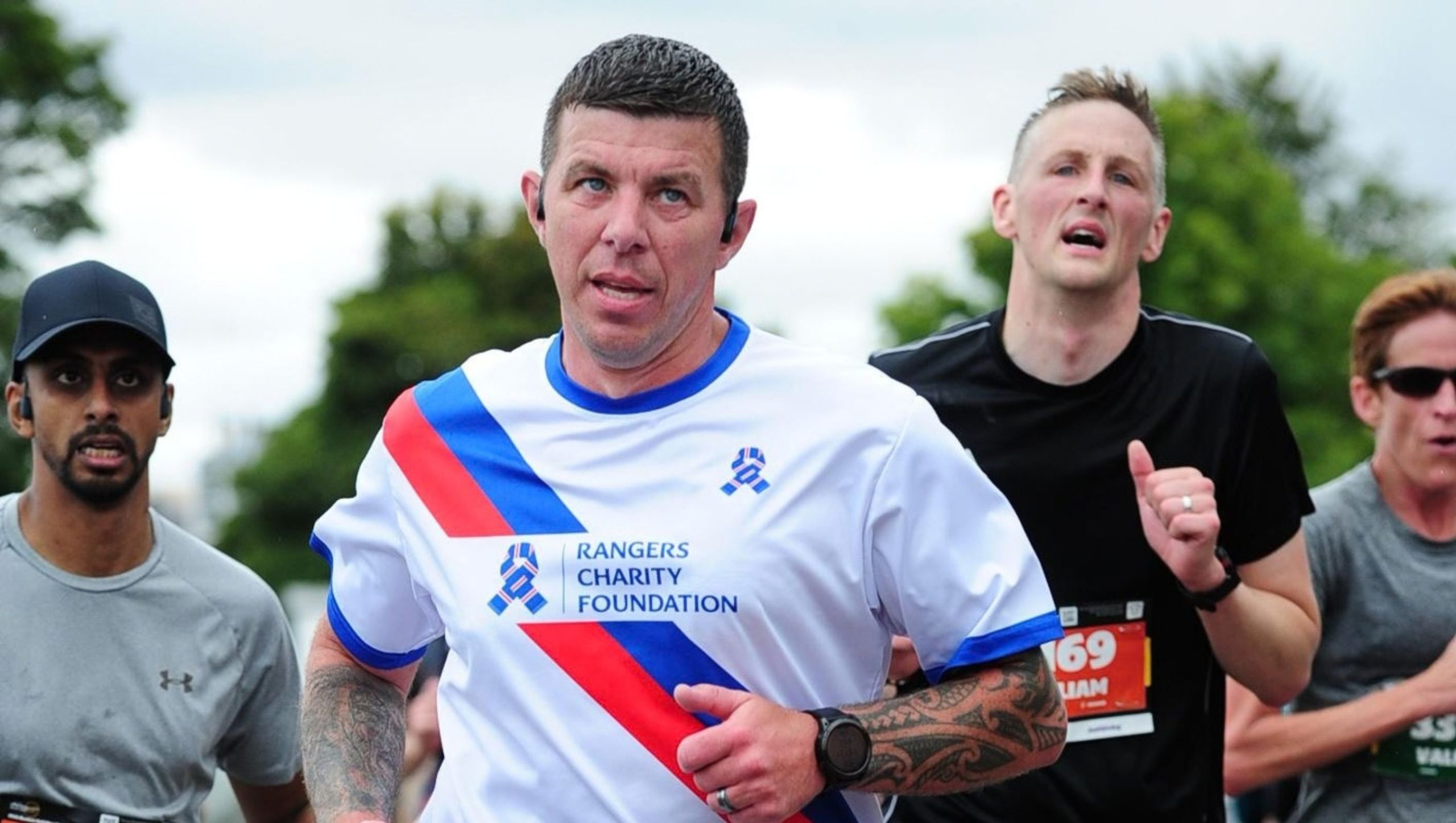 scottish half marathon runner wearing Foundation running top